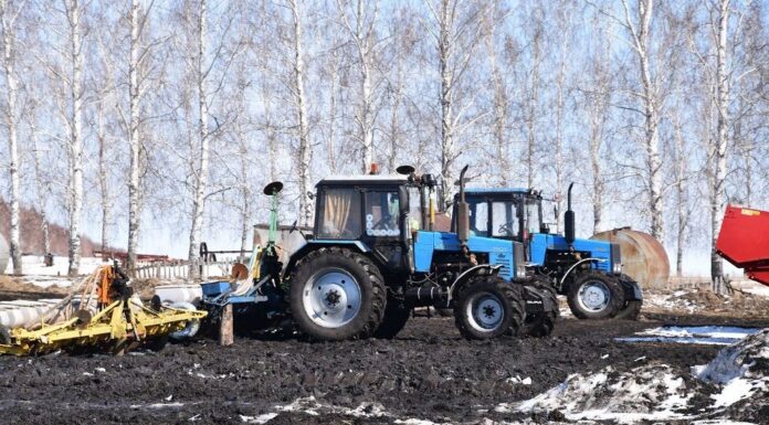 Александр Лукьянов провел заседание оперштаба по подготовке к посевной