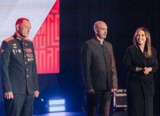 «Быть, а не казаться!» снова с нами